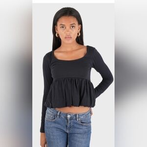 Meet Me There Peplum Navy Blue Long Sleeve Crop Top with Bubble Hem, S/M, NWT